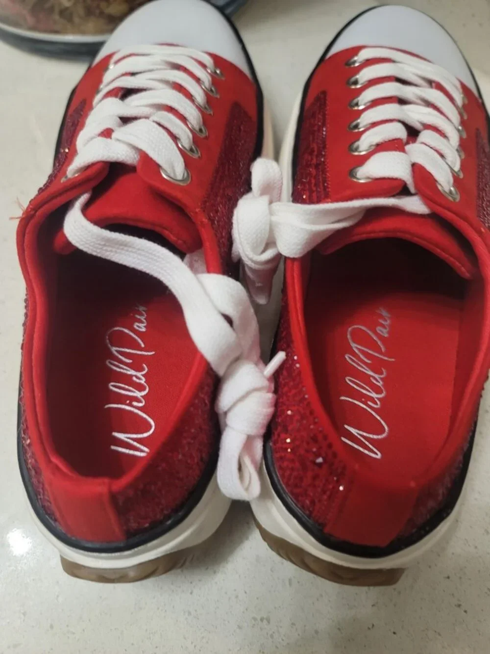 Wild Pair Red Glitter Highfive Bling Platform Sneakers New Sz 6 M